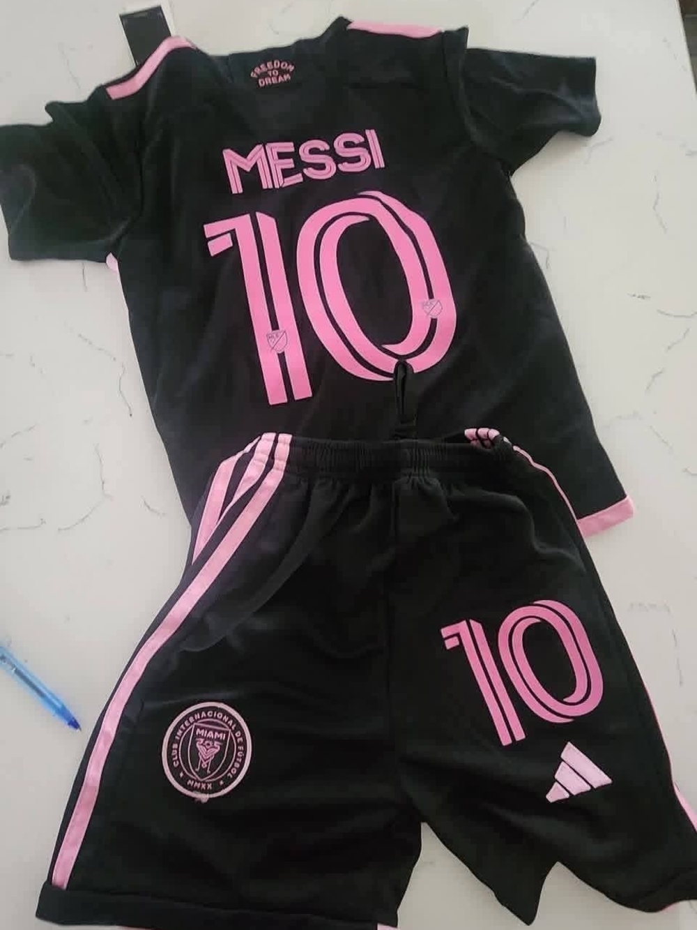 adidas Kids Black and Pink Messi #10 Soccer Set